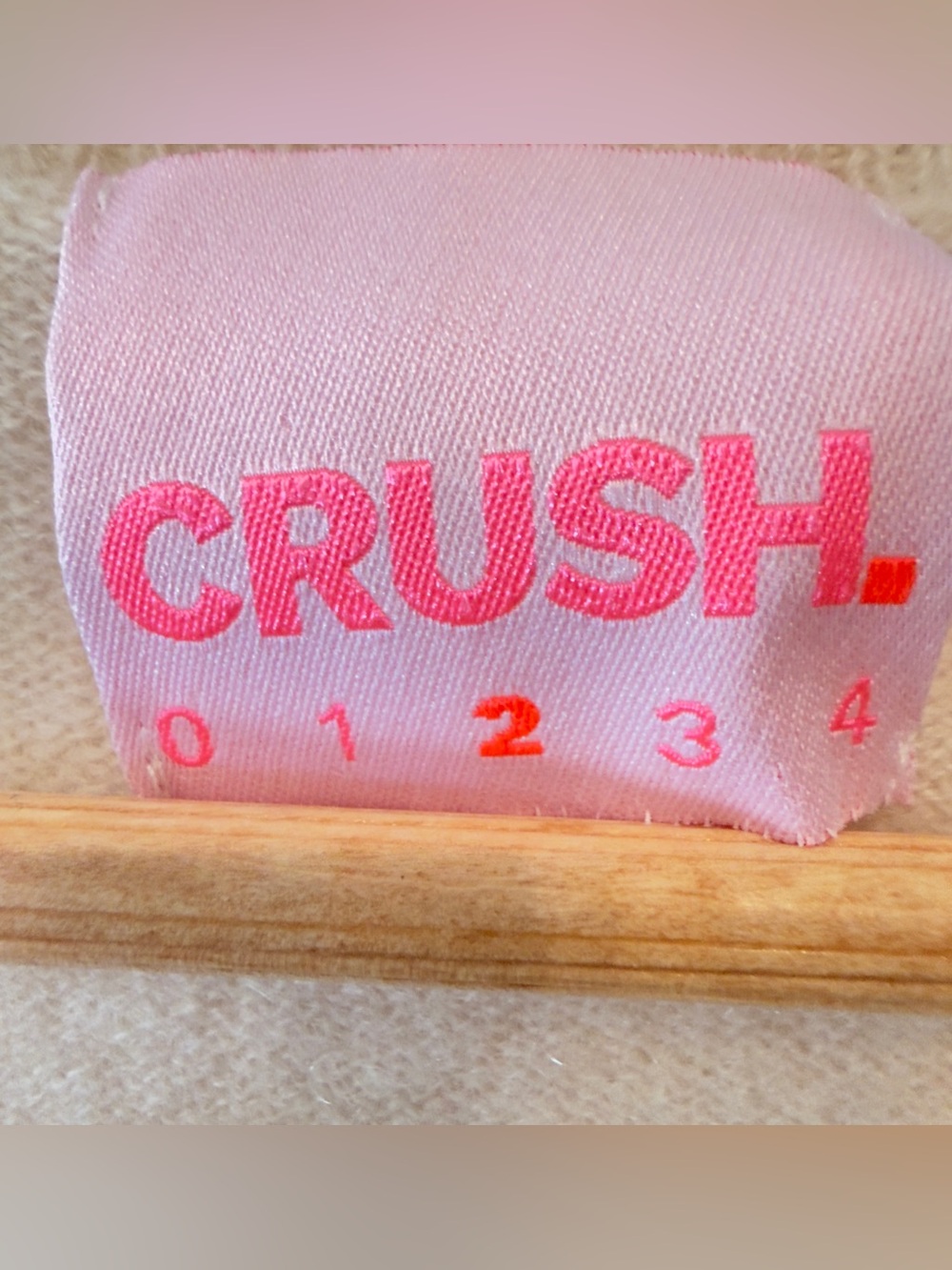 CRUSH 100% Cashmere Balloon Sleeve Neutral V-Neck Sweater Size M - Picture 3 of 11